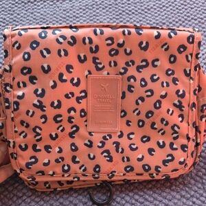 Diniwell Travel Leopard Print Bag - Orange and Black